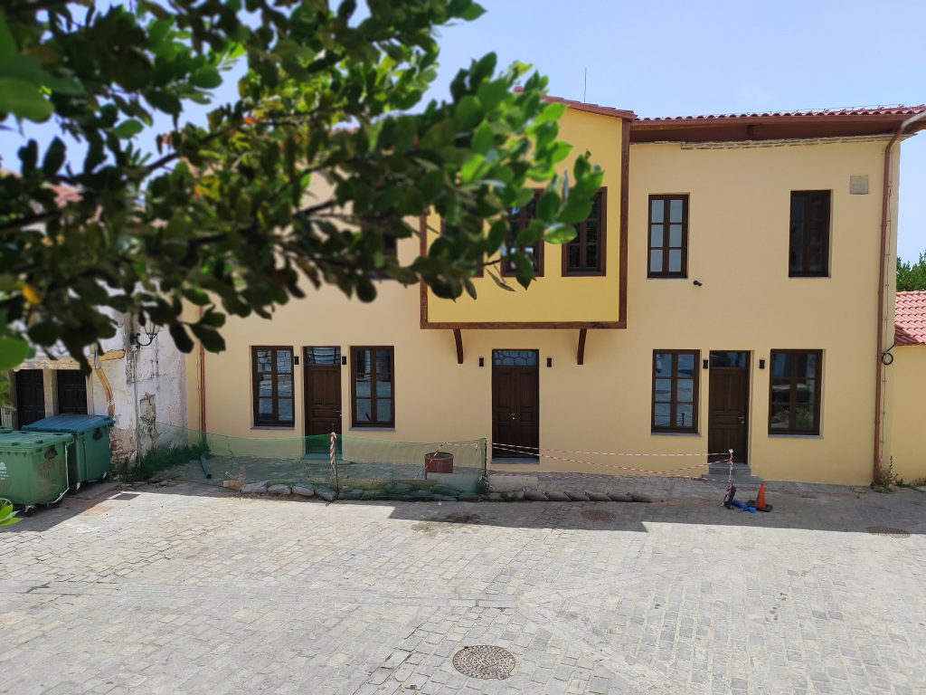 Ο Δήμος Πολυγύρου παρέλαβε το «Κοτσιανέικο» και διεκδικεί τη μετατροπή του σε σύγχρονο λαογραφικό μουσείο