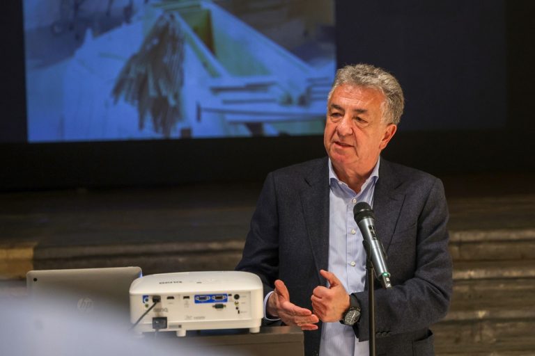 Στ. Αρναουτάκης: Στον πυρήνα του σχεδιασμού μας η αναγέννηση των Νεωρίων σε Χανιά και Ηράκλειο