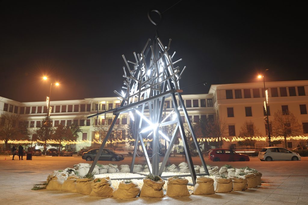 Χριστουγεννιάτικοι προορισμοί στην Ελλάδα: Ποια είναι τα πιο δημοφιλή θεματικά πάρκα – Σε ποιες περιοχές υπάρχουν πληρότητες