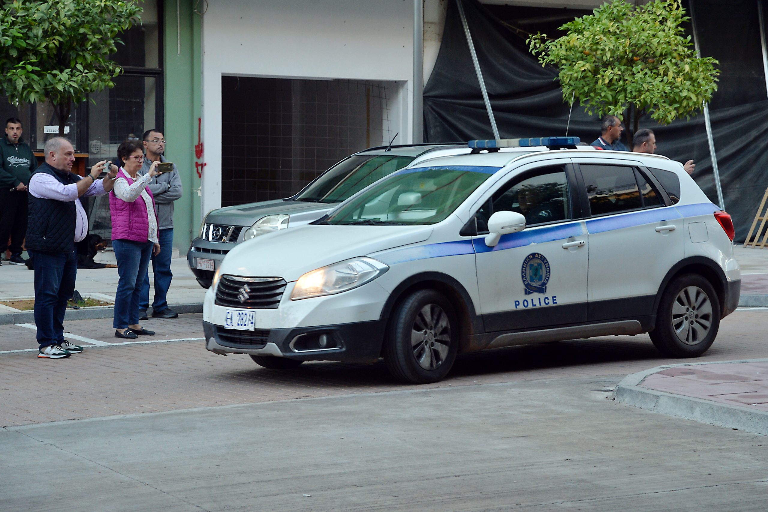 Συλλήψεις για τη Φοινικούντα: Η διαθήκη που «μίλησε» για τη διπλή δολοφονία – «Κλειδί» η άρση των τηλεφωνικών απορρήτων