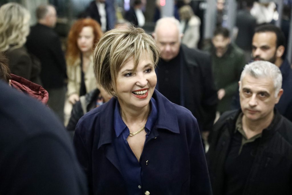 Live η ομιλία του Αλ. Τσίπρα στην επίσημη παρουσίαση του βιβλίου του με τίτλο «Ιθάκη» – «Παρών» στο «Παλλάς» ο νυν και ο πρώην ΣΥΡΙΖΑ