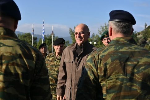 Στο μπλόκο της Νίκαιας θα υποδεχθούν το νέο έτος οι αγρότες