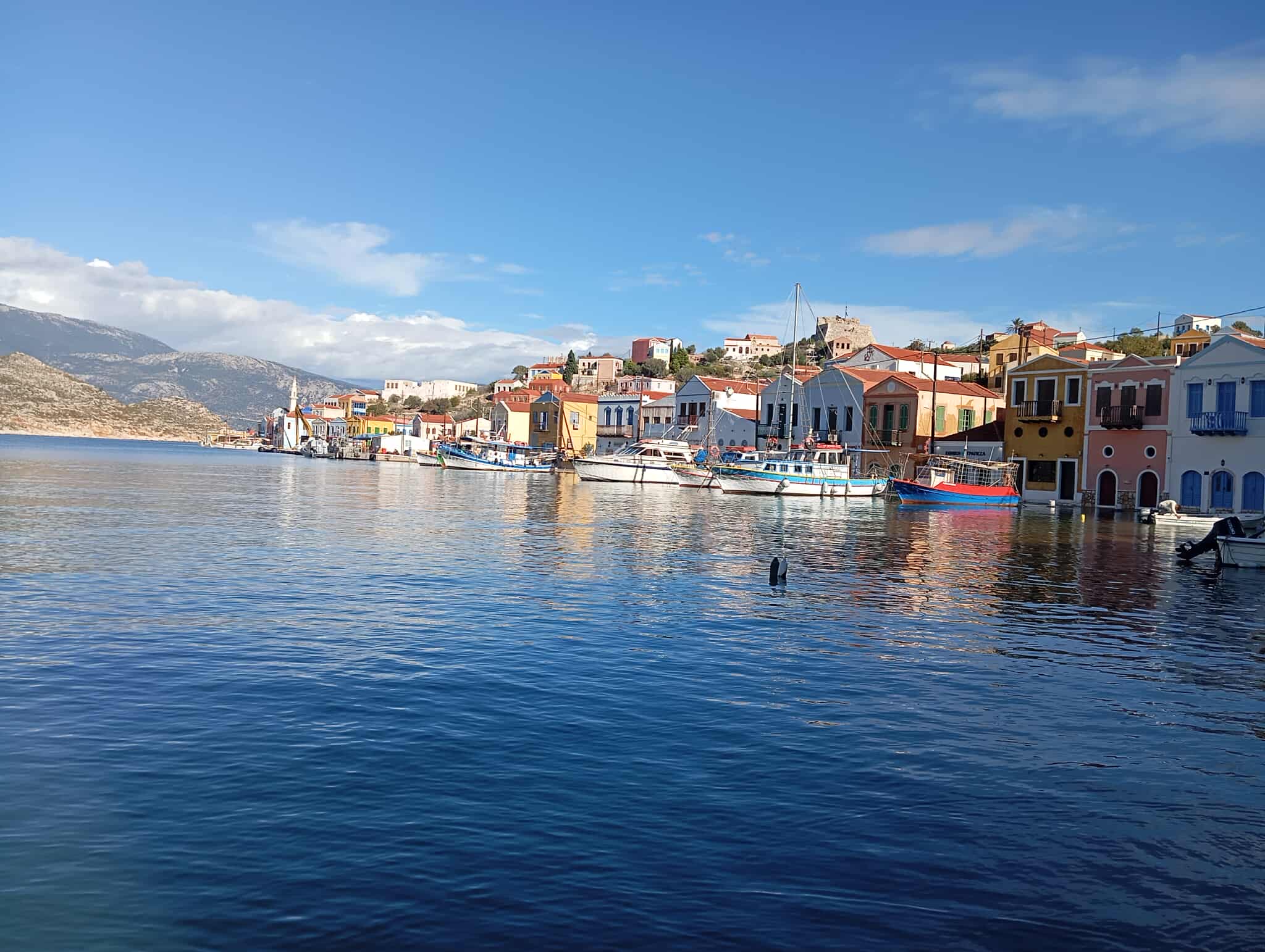 Κλειστά σήμερα το Δημοτικό και το Νηπιαγωγείο Μεγίστης – Ξεκίνησε η καταγραφή των ζημιών