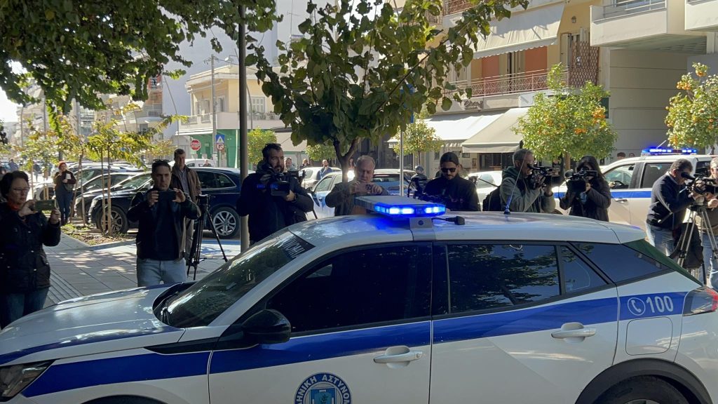 Στα δικαστήρια Καλαμάτας οι δύο συλληφθέντες για το διπλό φονικό στη Φοινικούντα