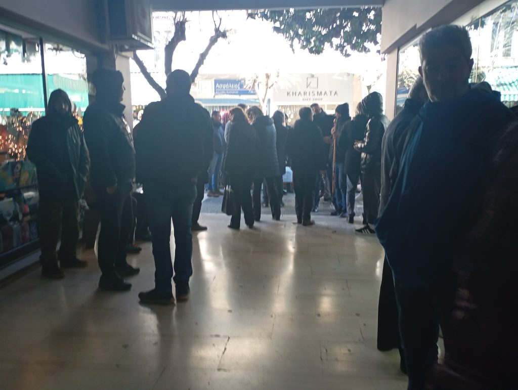 Πτολεμαΐδα: Διαμαρτυρία αγροτών του μπλόκου της Σιάτιστας έξω από το γραφείο του βουλευτή, Στάθη Κωνσταντινίδη