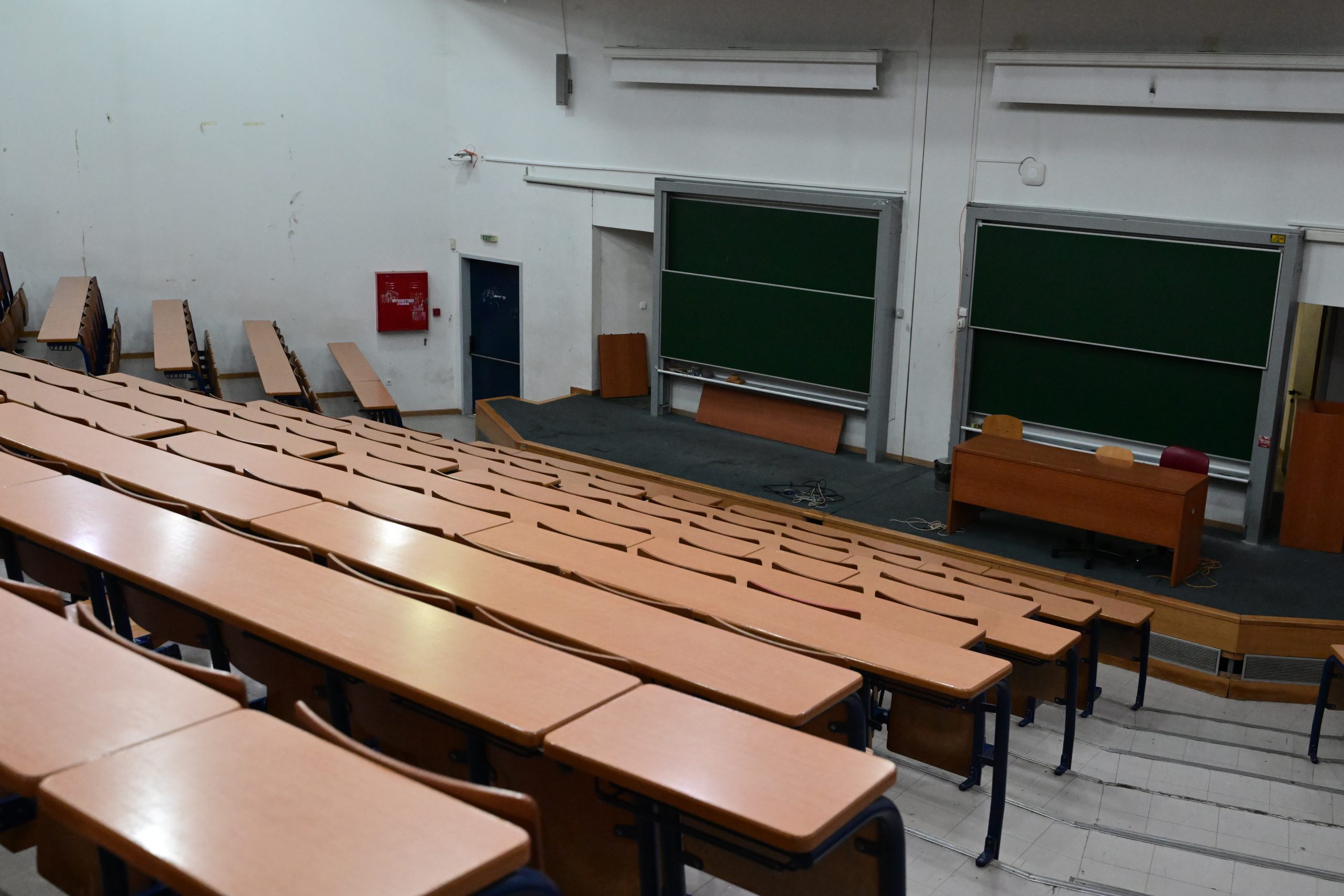 ΕΜΠ: Πρωτοβουλίες με «φροντιστήρια» ενάντια στο φαινόμενο των «αιώνιων φοιτητών» – Τι εξηγεί στο ΕΡΤnews ο κοσμήτορας, Π. Τσανάκας