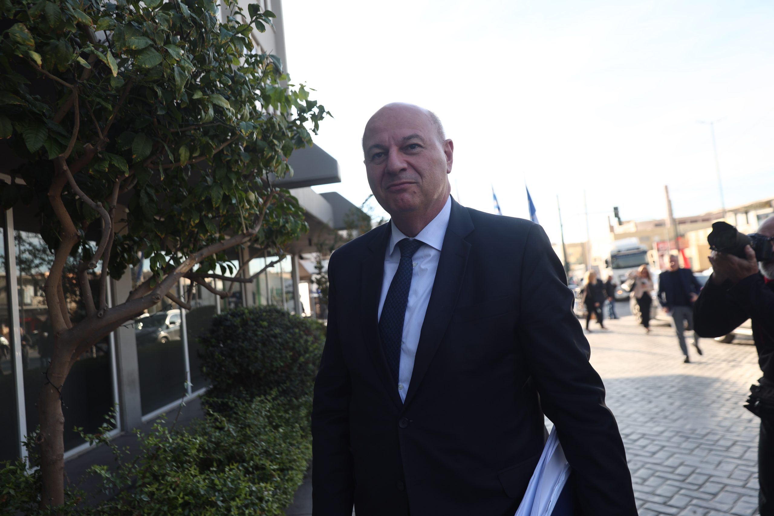 [382886] ΕΝΗΜΕΡΩΣΗ ΤΩΝ ΒΟΥΛΕΥΤΩΝ ΤΗΣ ΝΔ ΑΠΟ ΤΟΝ ΥΠΟΥΡΓΟ ΑΓΡΟΤΙΚΗΣ ΑΝΑΠΤΥΞΗΣ ΚΩΣΤΑ ΤΣΙΑΡΑ  (ΓΙΑΝΝΗΣ ΠΑΝΑΓΟΠΟΥΛΟΣ/EUROKINISSI)