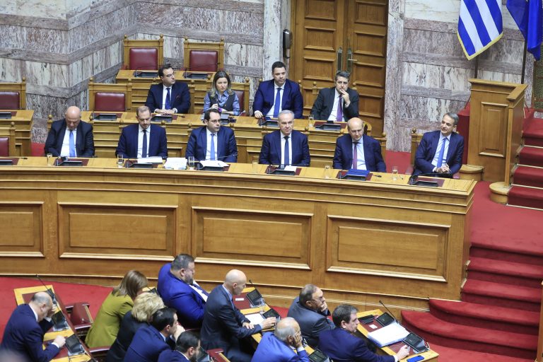 Βουλή – Live: Αρχίζει στην Ολομέλεια η πενθήμερη συζήτηση και ψήφιση του Προϋπολογισμού για το 2026