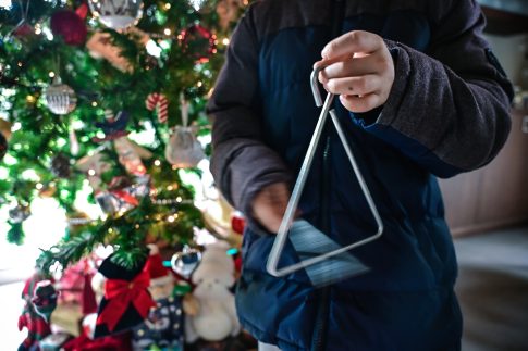 Βραδιά Φαναριών 2026: Ο Βόλος φωτίζει τον ουρανό με ευχές και μουσική