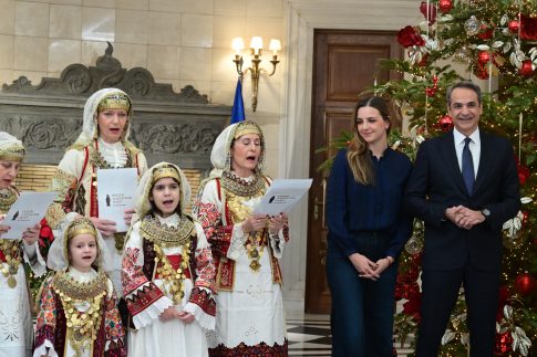 Στο μπλόκο της Νίκαιας θα υποδεχθούν το νέο έτος οι αγρότες