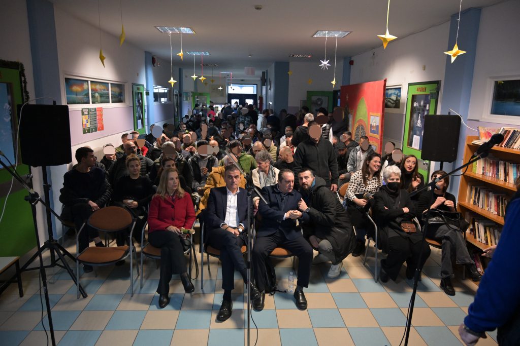 Χριστουγεννιάτικη γιορτή στα σχολεία των φυλακών της Λάρισας