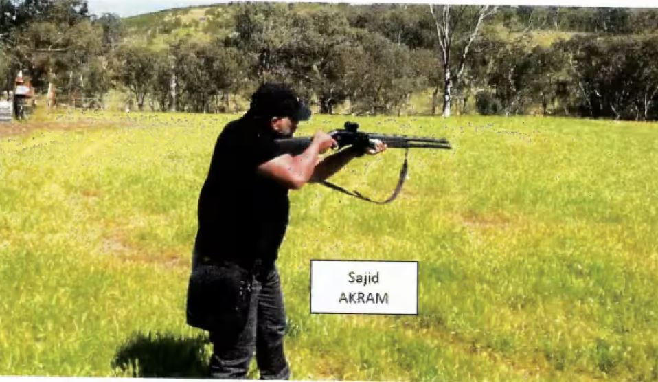 Αυστραλία: Οι δράστες της φονικής επίθεσης στην παραλία Μπόνταϊ, ενήργησαν μόνοι τους, λέει η αστυνομία