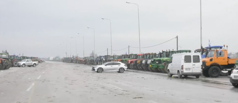 Αγρότες: Κλειστό το ρεύμα προς Αθήνα στα Μάλγαρα- Σκέψεις για Πράσινα Φανάρια και Δερβένι