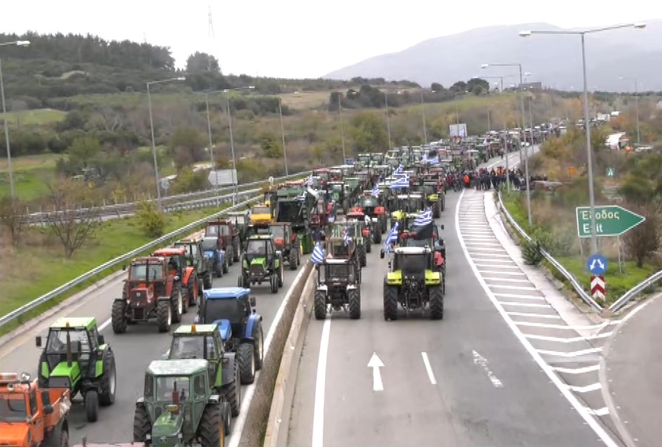 Επ’ αόριστον ο αποκλεισμός στον κόμβο Κερδυλλίων επί της Εγνατίας οδού και στα δύο ρεύματα κυκλοφορίας