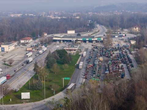 Χριστουγεννιάτικο bazaar στήριξης των Κέντρων Παιδιού & Οικογένειας Κομοτηνής και Σαπών, των “Παιδικών Χωριών SOS Ελλάδος”