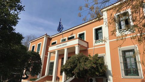 2<sup>ο</sup> Δημοτικό Σχολείο Αλεξανδρούπολης: Μάζεψαν καπάκια, πήραν αναπηρικό αμαξίδιο και το χάρισαν στο Ειδικό Δημοτικό Σχολείο