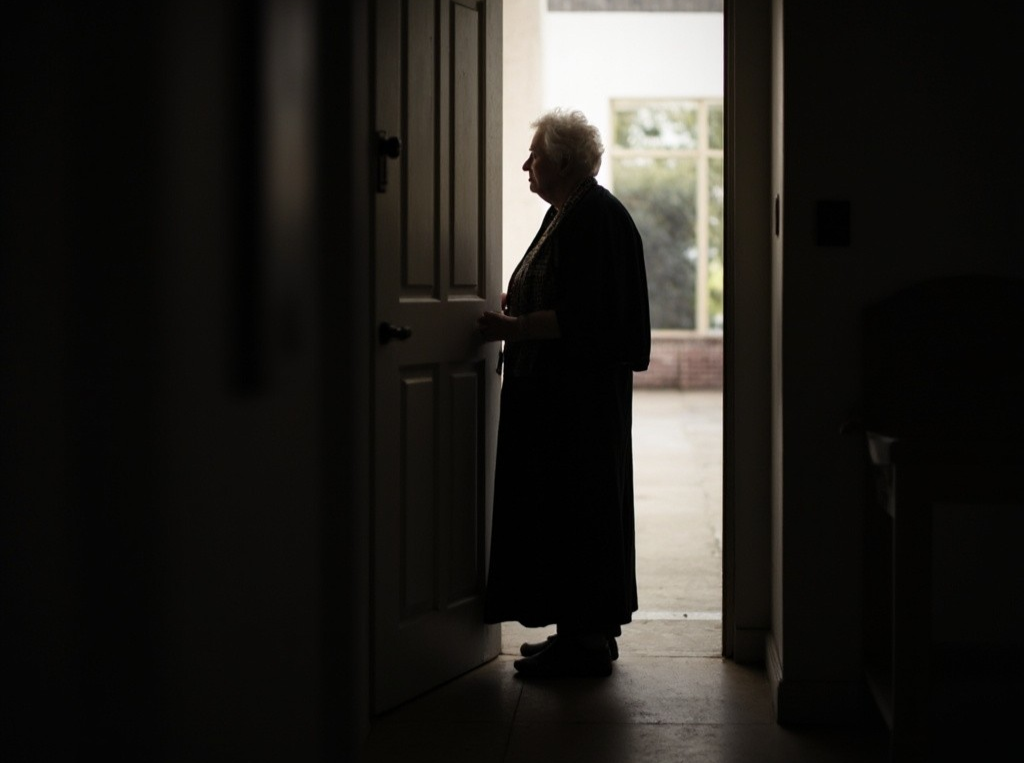 Χανιά: Παρίστανε τον λογιστή, μπήκε στο σπίτι ηλικιωμένης και της άρπαξε κοσμήματα και κάρτες