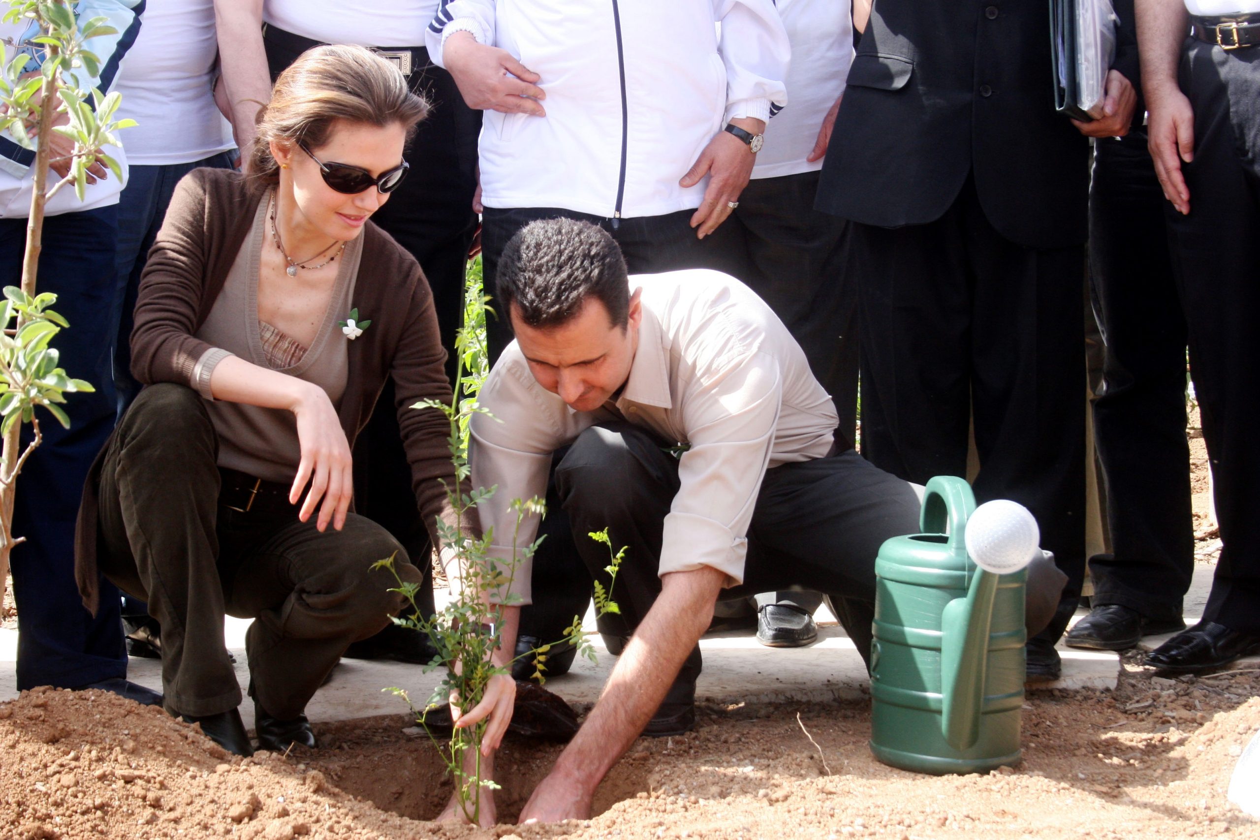 Η ζωή του Άσαντ στη Μόσχα, έναν χρόνο μετά την πτώση του από το θρόνο της Συρίας