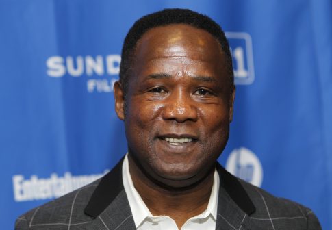 Μηνύματα «ενότητας» και «αλληλεγγύης» από την πολιτειακή και πολιτική ηγεσία