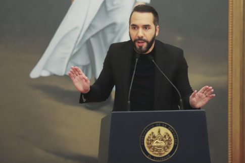 <a>Καβάλα: Αιτήσεις ένταξης στο Κοινωνικό Παντοπωλείο</a>