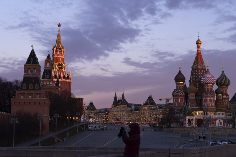 Κρεμλίνο: Σημειώσαμε πρόοδο στις συνομιλίες με τις ΗΠΑ για ειρήνη στην Ουκρανία