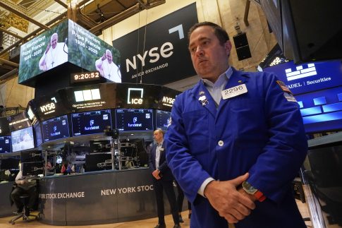 Ψυχαναλυτικές παρεμβάσεις <br/>με μικρά παιδιά