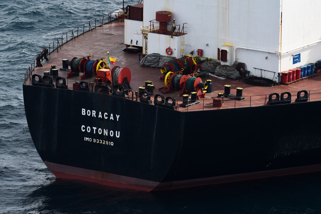 Παγκόσμια ναυτιλία: Ανησυχία για την εκρηκτική αύξηση της χρήσης του «σκιώδους στόλου»