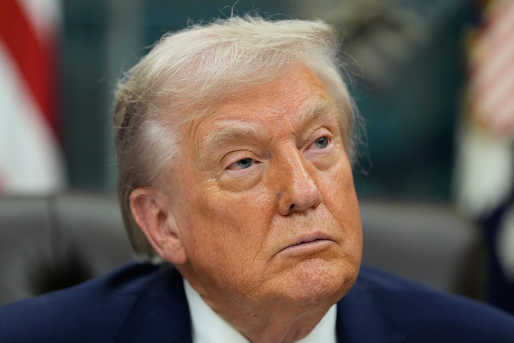 Οργή Τραμπ για τις δημοσκοπήσεις: «Πότε θα αναγνωριστεί η καλύτερη οικονομία στην ιστορία της Αμερικής;»