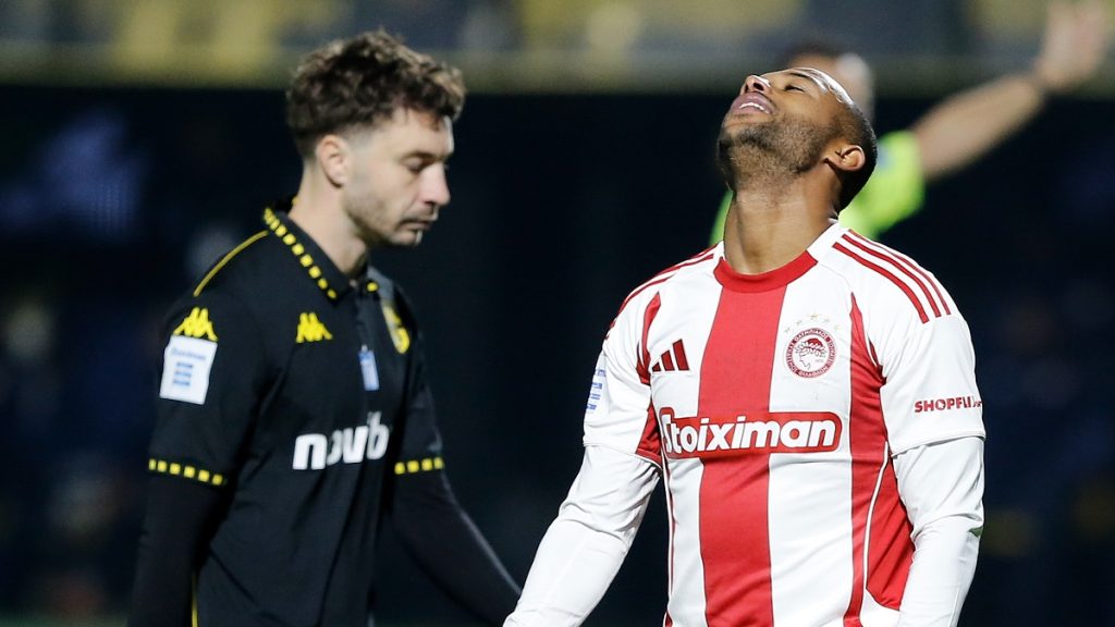 Κόλλησε στο «Βικελίδης» ο Ολυμπιακός και πέταξε την ευκαιρία να ξεφύγει