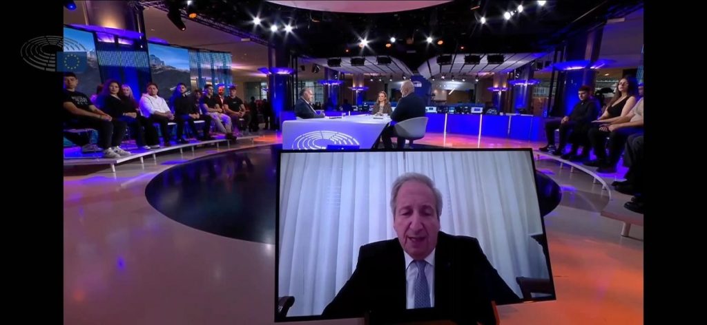 Μαθητές από Οινούσσες και Αγραφα μίλησαν στις Βρυξέλλες για το μέλλον της Ευρώπης