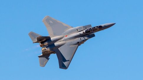 “Send Barron”: H διαδικτυακή καμπάνια για την στράτευση του Μπάρον Τραμπ στον πόλεμο με το Ιράν