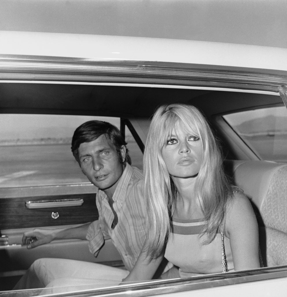 Μπριζίτ Μπαρντό: Η πολυτάραχη ζωή της θρυλικής Μπεμπέ – Το αστέρι που αποσύρθηκε νωρίς αλλά δεν έπαψε ποτέ να λάμπει