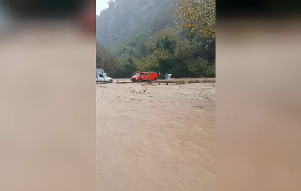 Βίντεο από την επιχείρηση απεγκλωβισμού στον Διρό Λακωνίας