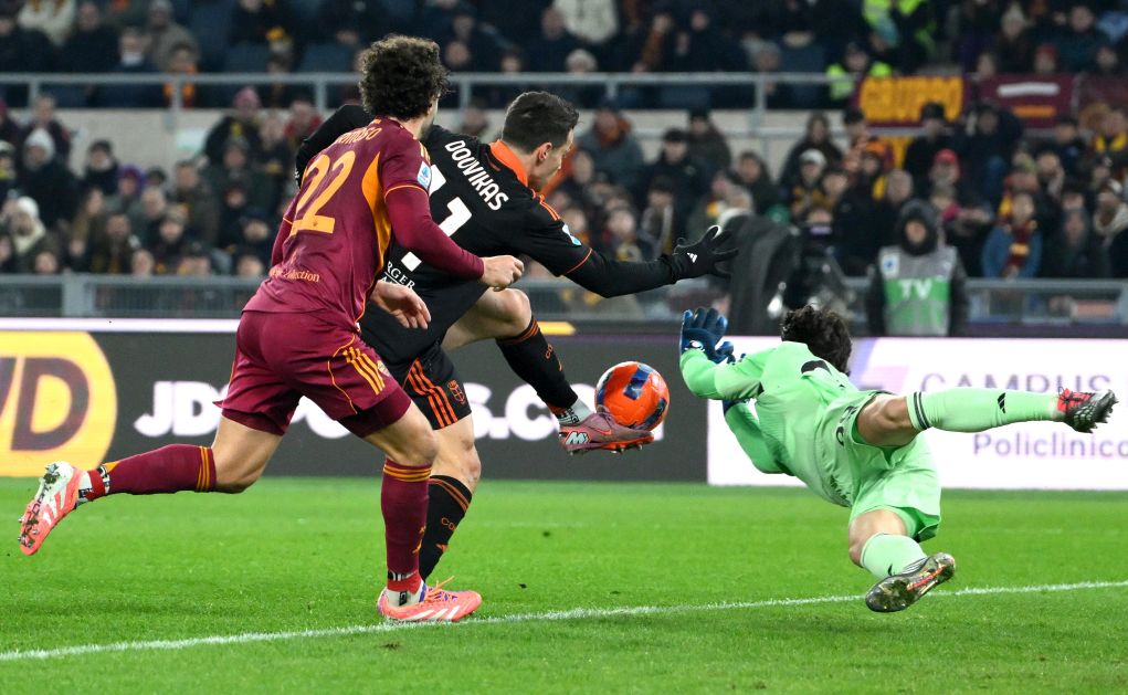 Ιταλία: Επέστρεψε στις νίκες η Ρόμα, 1-0 την Κόμο του Δουβίκα