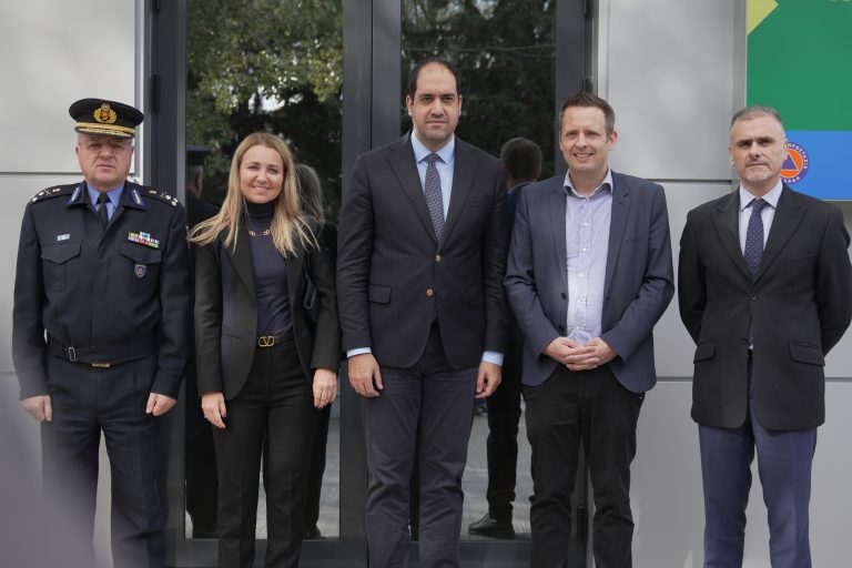 Εγκαινιάστηκε ο νέος Κόμβος Αντιμετώπισης Κρίσεων για την στήριξη πολιτών και στελεχών επιχειρήσεων πρώτης γραμμής στο Χαλάνδρι