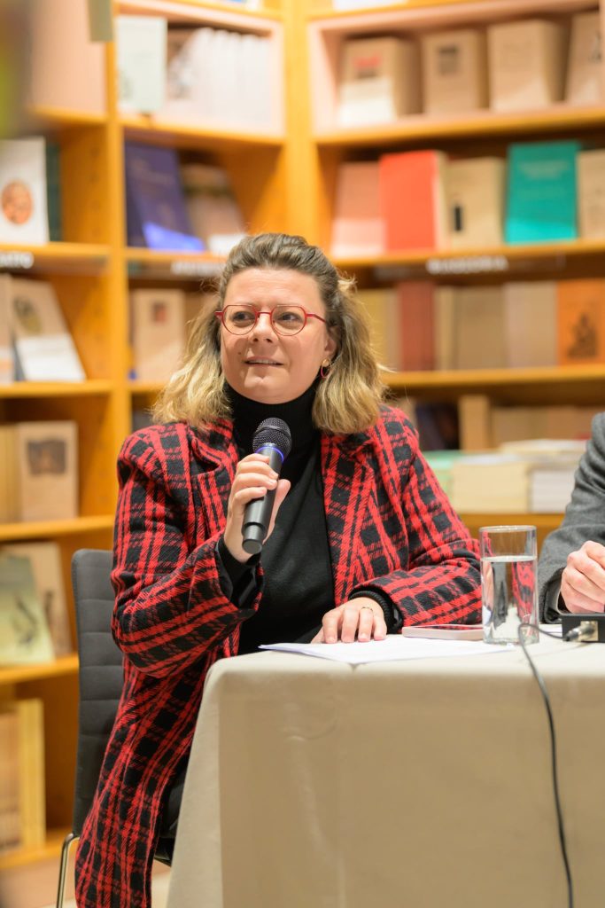 Πώς μπορεί μια χρυσόμυγα να μιλήσει στα παιδιά για την επιστήμη