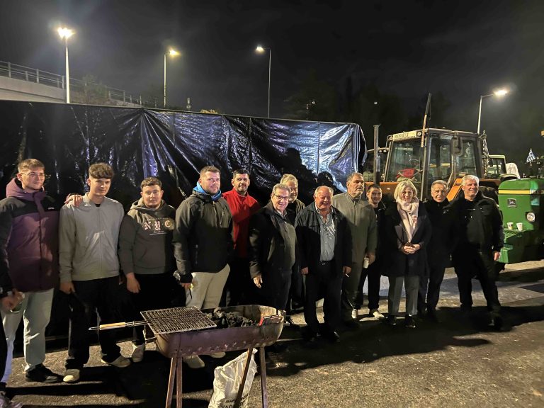 Στα αγροτικά μπλόκα οι δήμαρχοι Κιλελέρ και Φαρσάλων