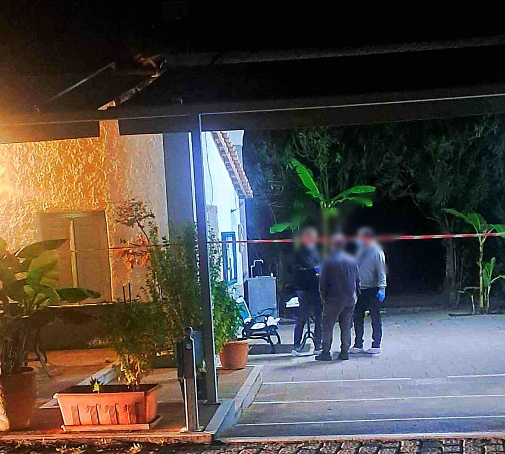 Απολογούνται οι φερόμενοι ως «εγκέφαλοι» της διπλής δολοφονίας στη Φοινικούντα – Τα στοιχεία που «έδεσαν» τη δικογραφία