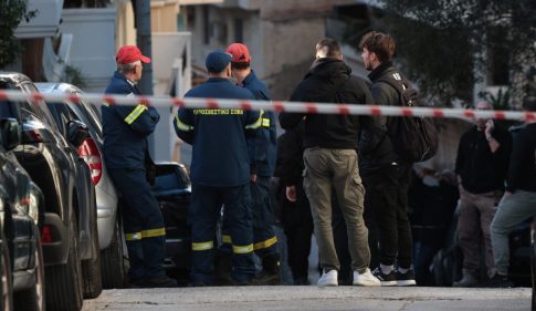 Ο Ζελένσκι ζητά πίεση προς τη Μόσχα πριν από τη συνάντηση με τον Τραμπ και δημοσιεύει βίντεο από τις επιθέσεις στην Ουκρανία