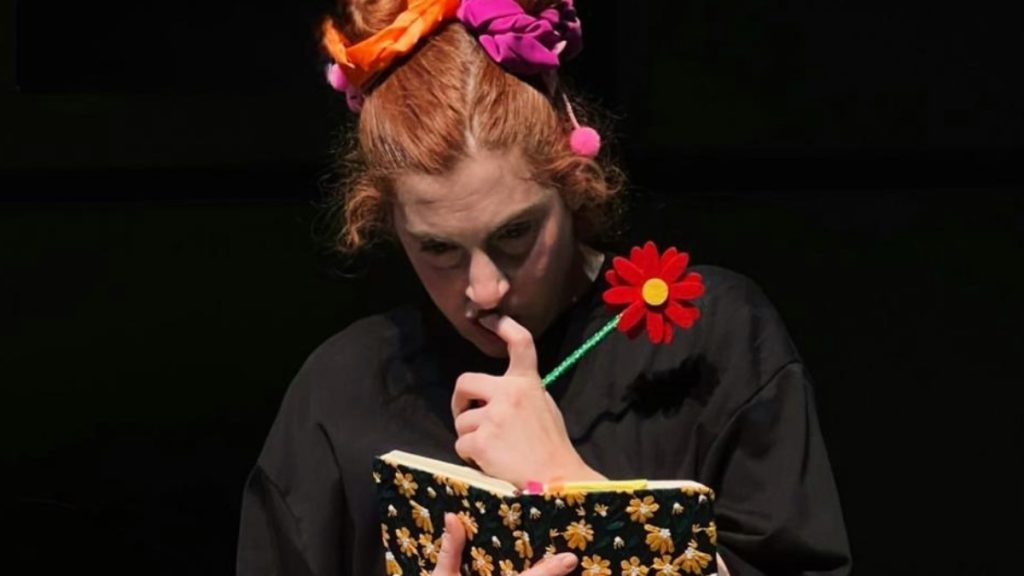 Η «Κουταλένια» του Λι Χολ: πρώτη ελληνική παρουσίαση στο Θέατρο Μουσούρη