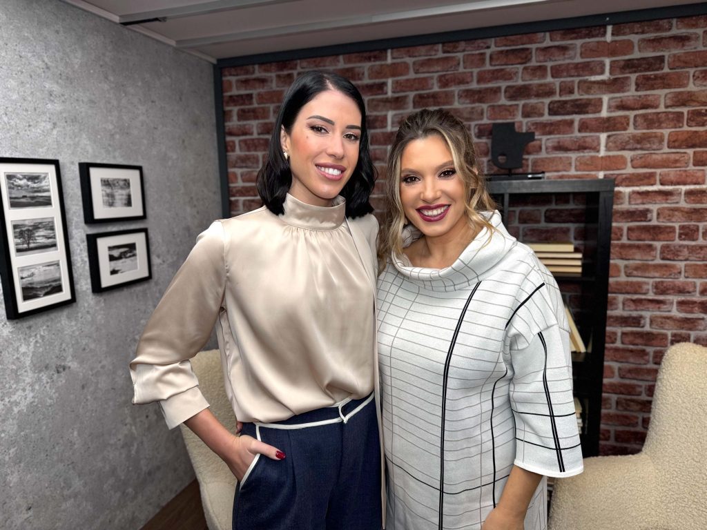 ΕΡΤ1: «Μαμά-δες» – Το Σάββατο 20 Δεκεμβρίου 2025, παρουσιάστρια η Σύλβια Δεληκούρα – Καλεσμένες η Φωτεινή Αθερίδου και η Μαριλού Κατσαφάδου