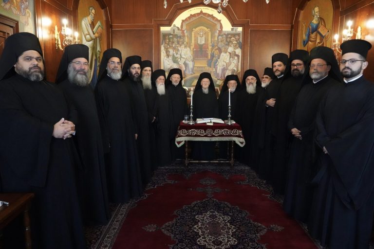 Χηρεύουσες δύο μητροπόλεις στην Κρήτη: Αιφνίδια εκλογή του μητροπολίτη Λάμπης στα Μοσχονήσια – Κάθοδος Εξαρχίας του Πατριαρχείου