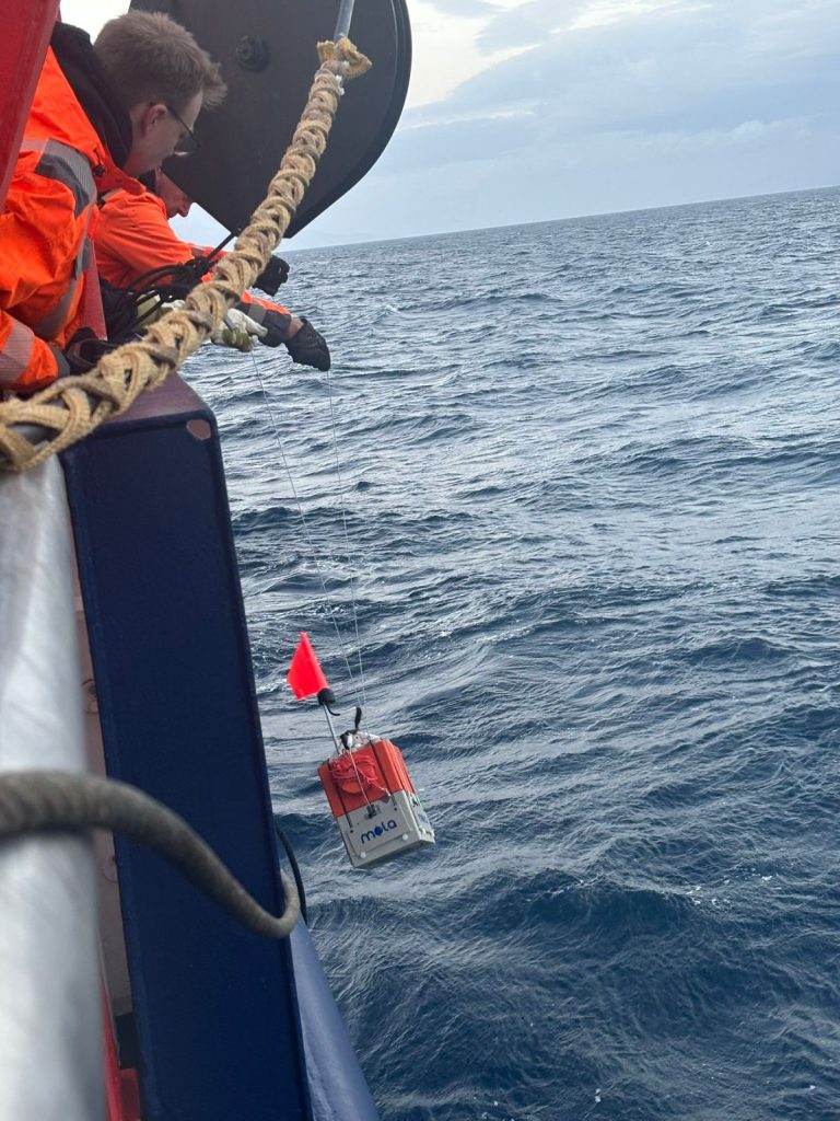 Σαντορίνη: Το «στοίχημα» της έγκαιρης προειδοποίησης σεισμών και ηφαιστειακών εκρήξεων