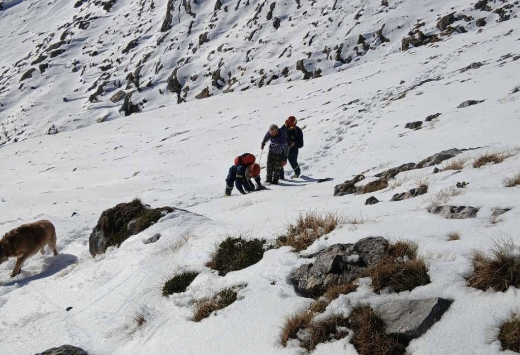 Ταΰγετος: Πολύωρη επιχείρηση διάσωσης 28χρονου Γάλλου πεζοπόρου που έπεσε σε χαράδρα 200 μέτρων