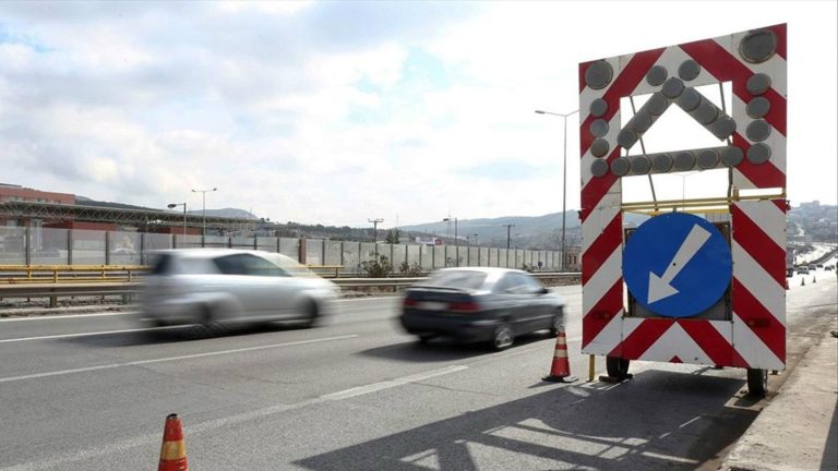 Διακοπή κυκλοφορίας στα διόδια Αφιδνών λόγω πυρκαγιάς σε φορτηγό