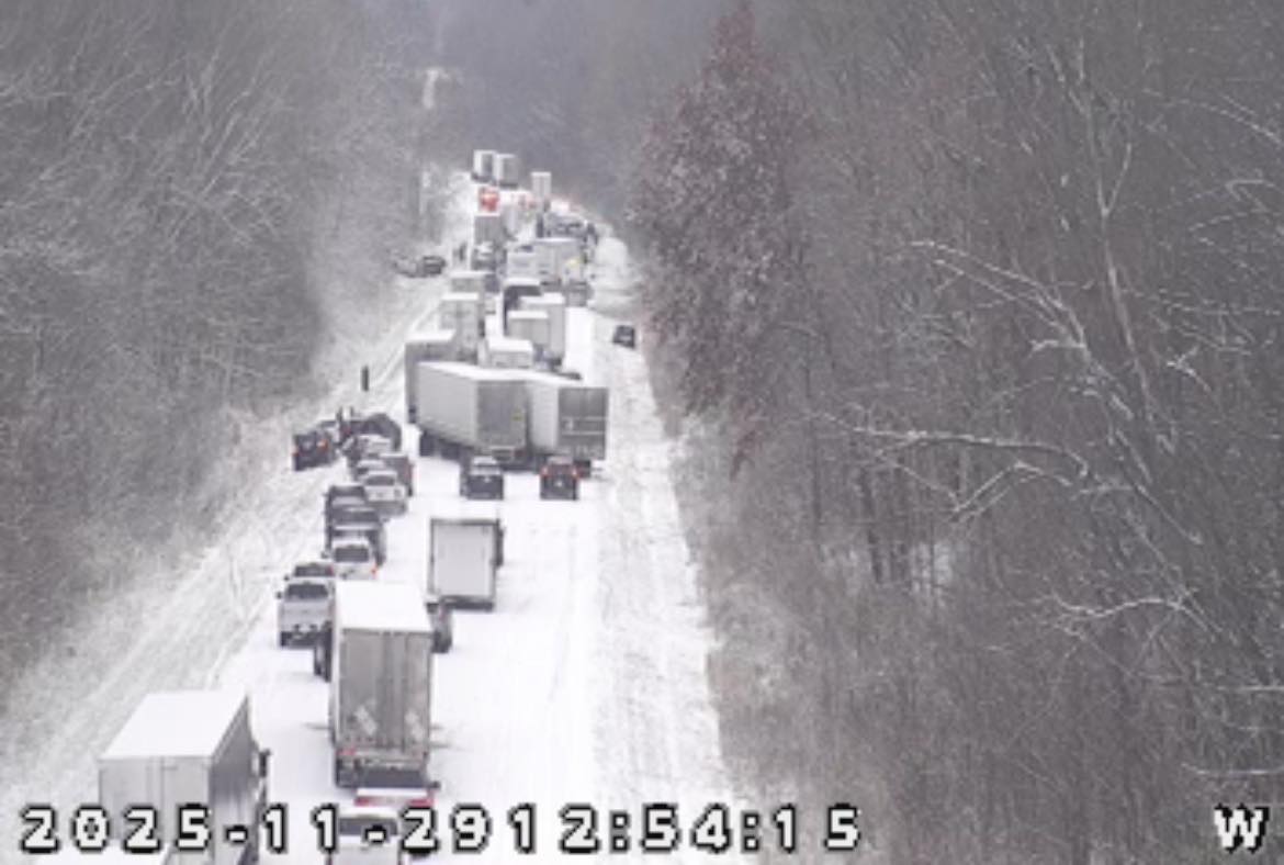 Ιντιάνα: Μέγκα-καραμπόλα 45 οχημάτων λόγω χιονιά