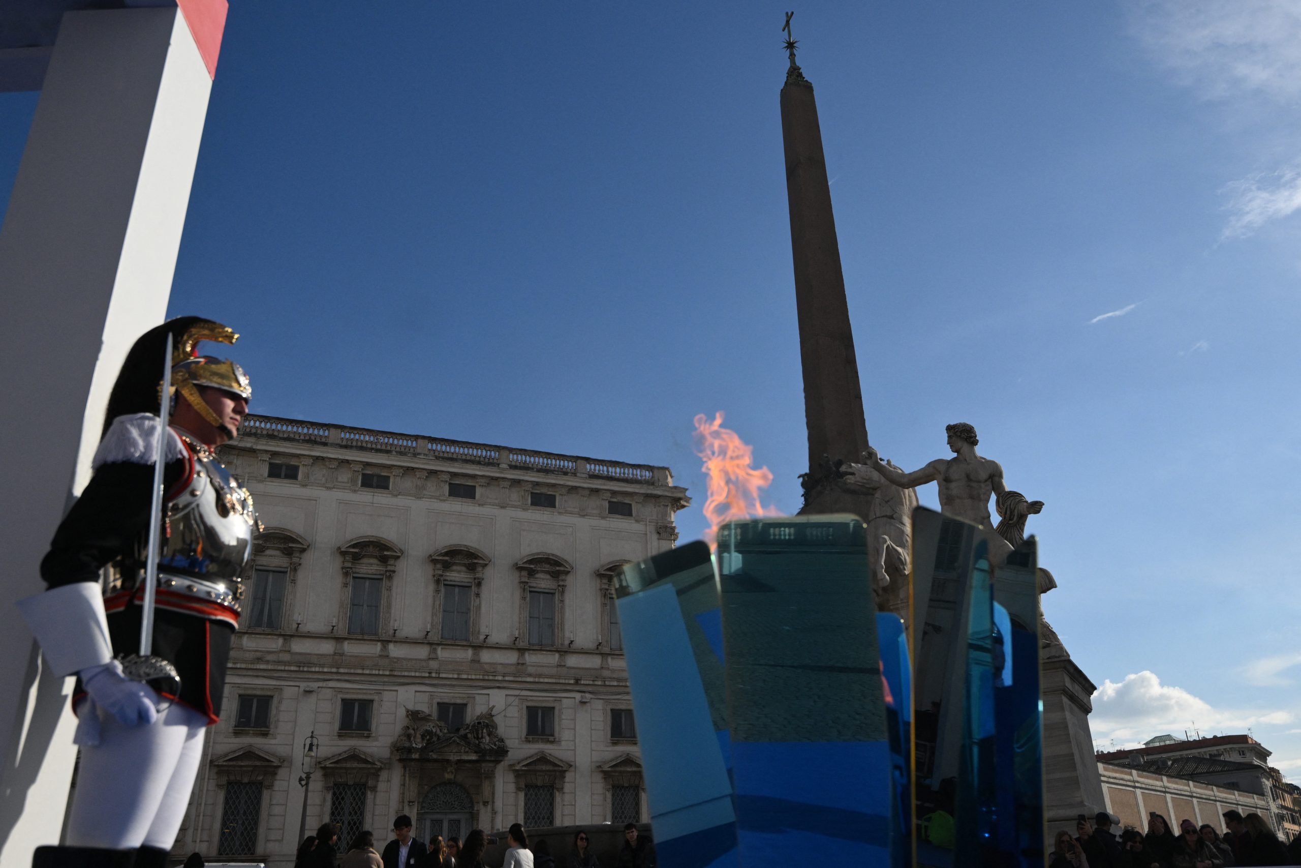 Στατιστική έρευνα δείχνει τους Ιταλούς ως φίλο-αυταρχικούς και δύσπιστους προς την ΕΕ