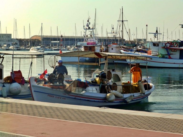 Χρ. Τριαντόπουλος: Υπεγράφη η ΚΥΑ για την ενίσχυση 1,1 εκατ. ευρώ στους αλιείς του Παγασητικού – Τρίτο μέτρο στήριξης σε δύο χρόνια