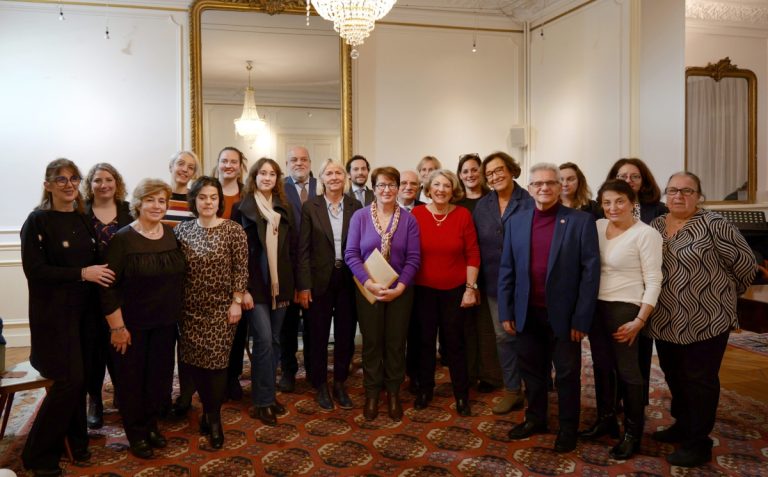 Παρίσι: Μέλη της Ελληνικής Κοινότητας συναντήθηκαν με μέλη της Επιτροπής “Ελληνο-γαλλικής φιλίας” της Βουλής