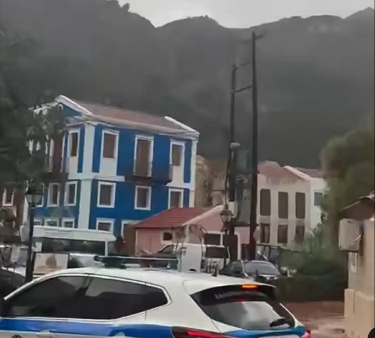 Κακοκαιρία Byron: Σε κατάσταση έκτακτης ανάγκης κηρύχθηκε το Καστελλόριζο